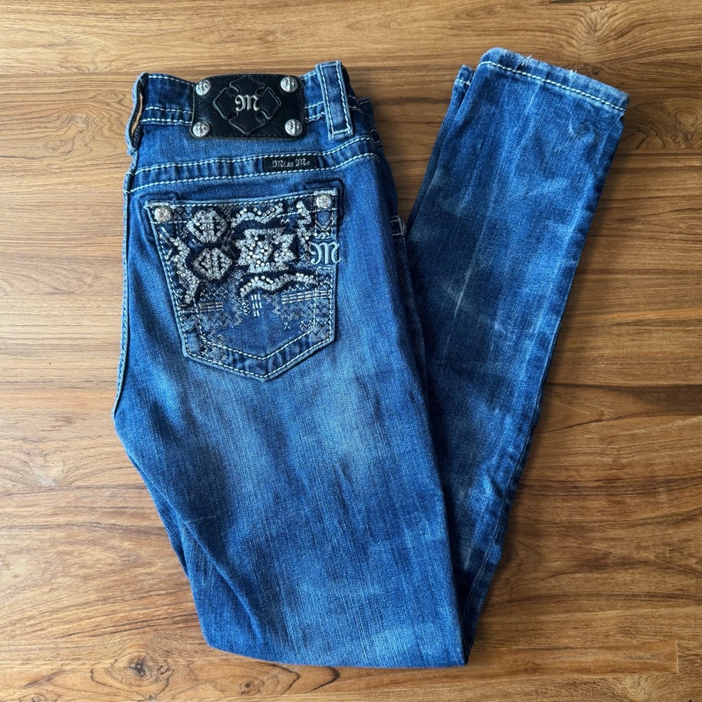 Miss Me Jeans Women’s 27 Signature Skinny Jeans Acid Washed 28” Inseam